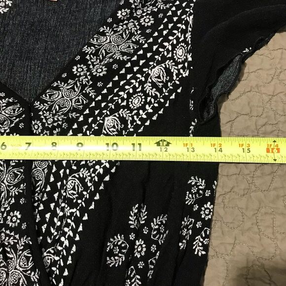 Band of gypsies Floral  Size M….S83 - Picture 4 of 7